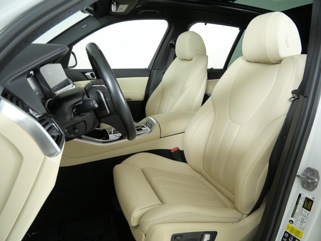 Thumbnail: 2022 BMW X5 - 39