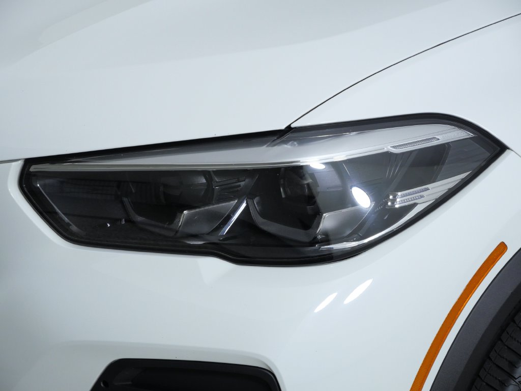 Thumbnail: 2022 BMW X5 - 18