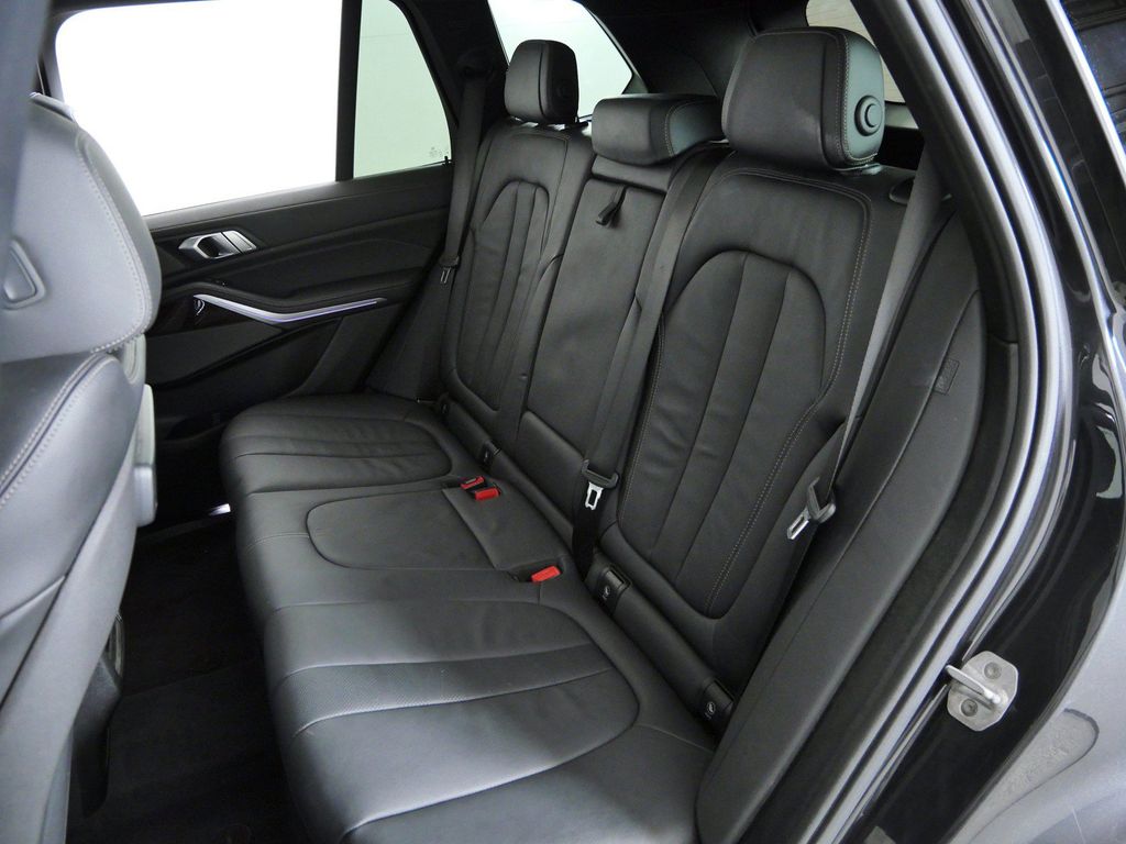 Thumbnail: 2020 BMW X5 - 35
