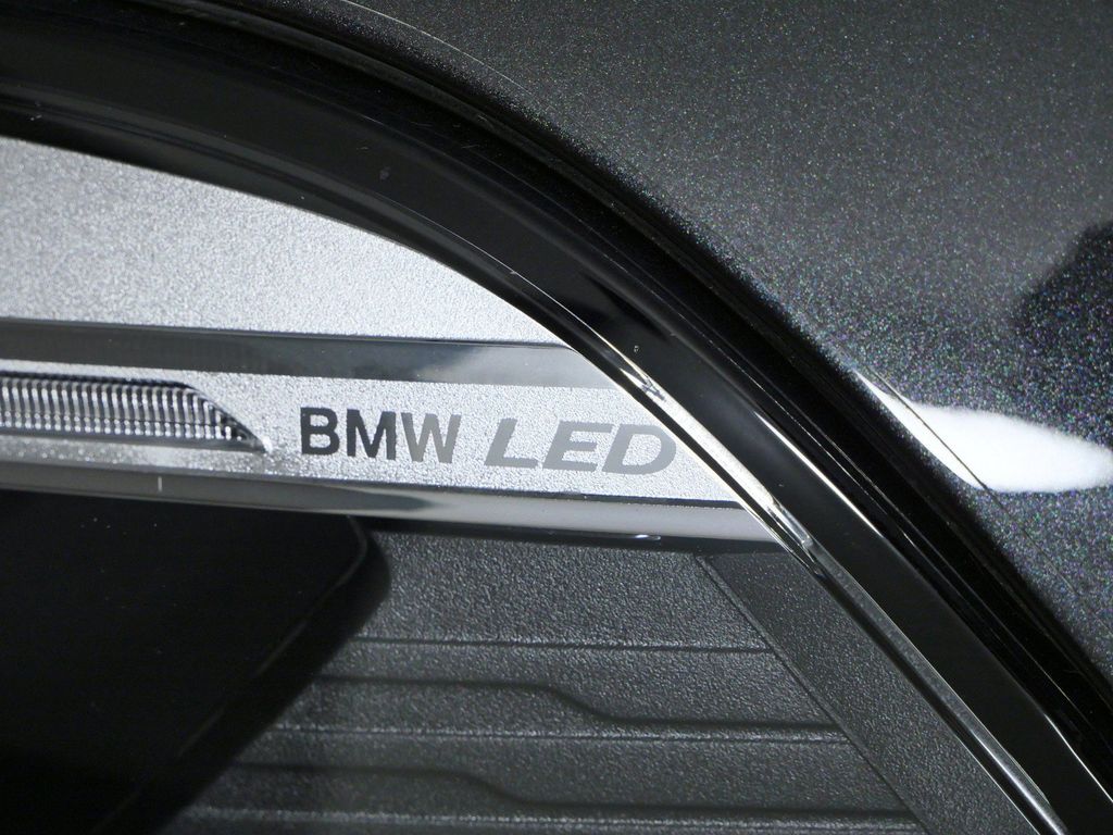 Thumbnail: 2020 BMW X5 - 18