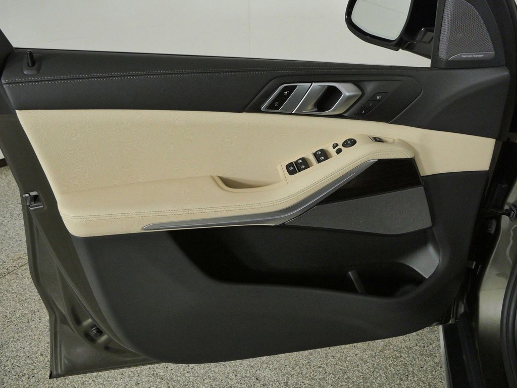 Thumbnail: 2021 BMW X5 - 37