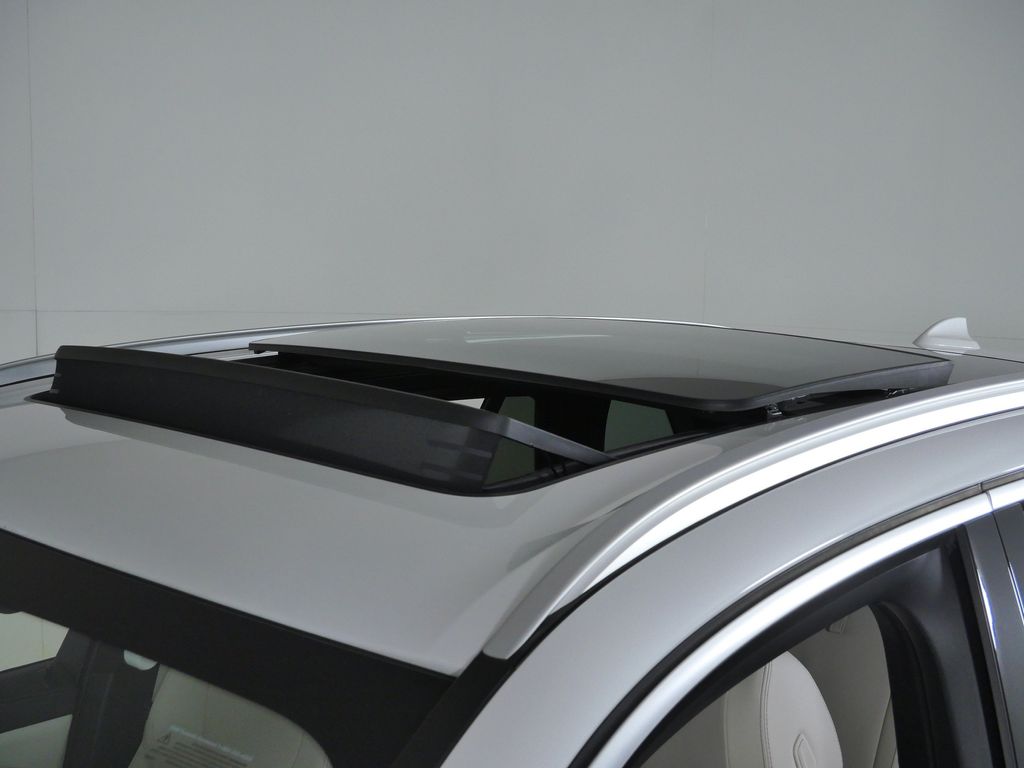 Thumbnail: 2021 BMW X5 - 26