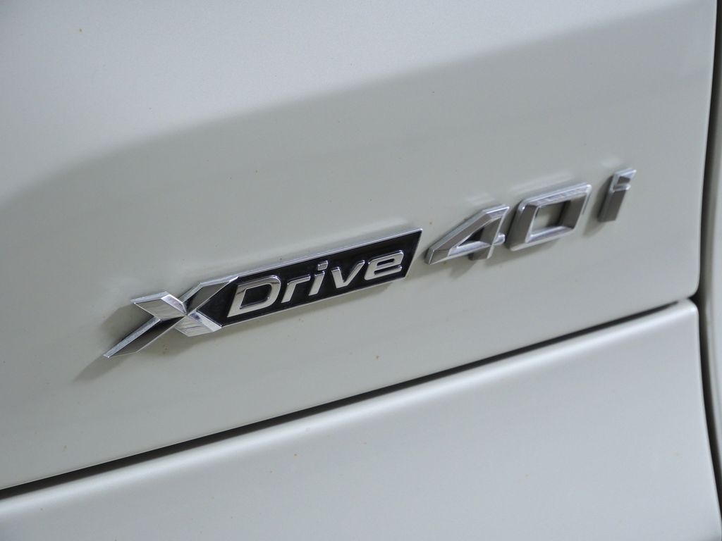 Thumbnail: 2021 BMW X5 - 22