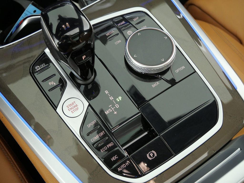 Thumbnail: 2022 BMW X5 - 50