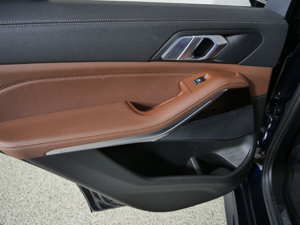 Thumbnail: 2020 BMW X5 - 33