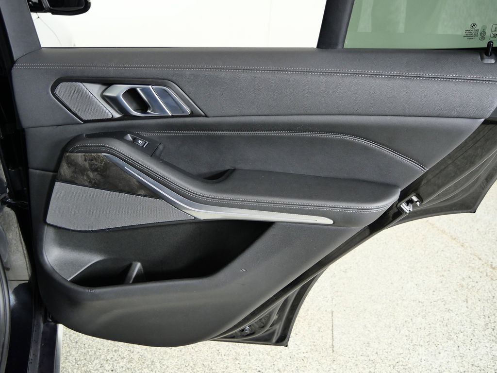 Thumbnail: 2023 BMW X5 - 29