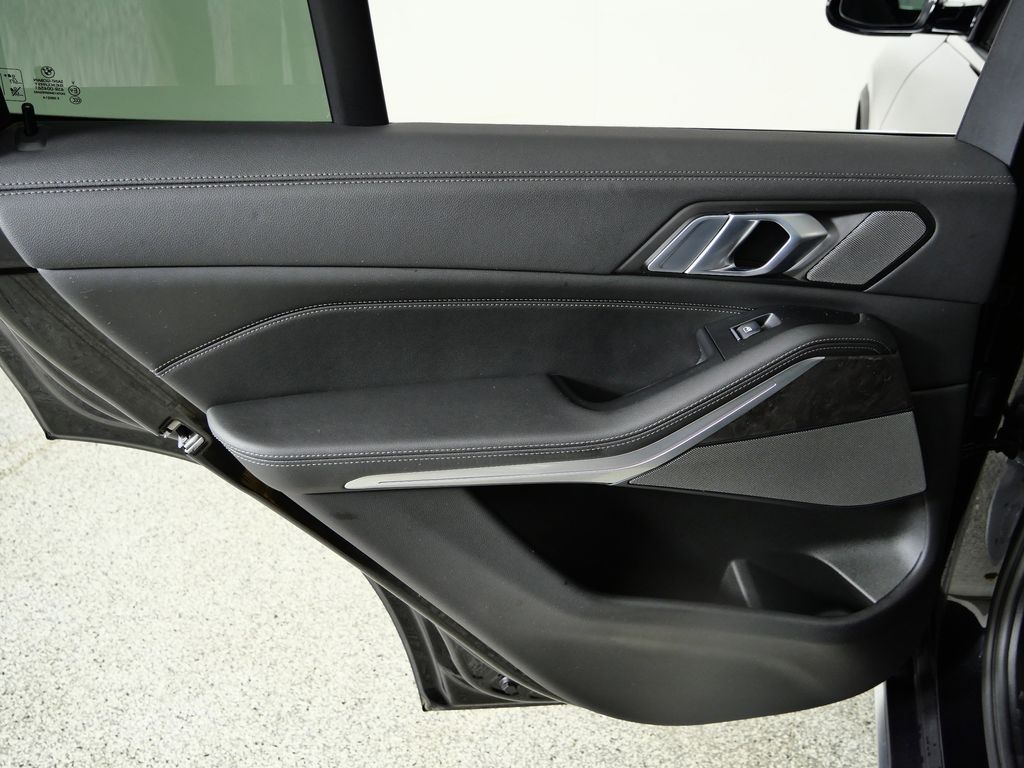 Thumbnail: 2023 BMW X5 - 33