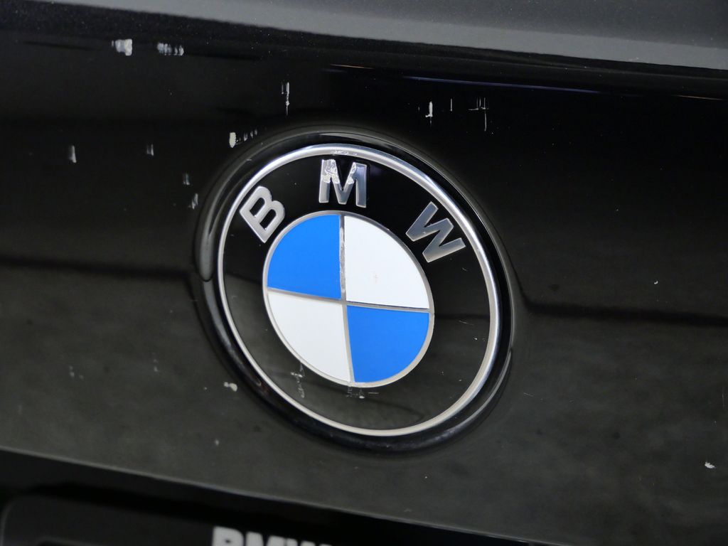 Thumbnail: 2023 BMW X5 - 7