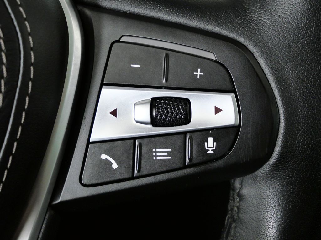 Thumbnail: 2023 BMW X5 - 43