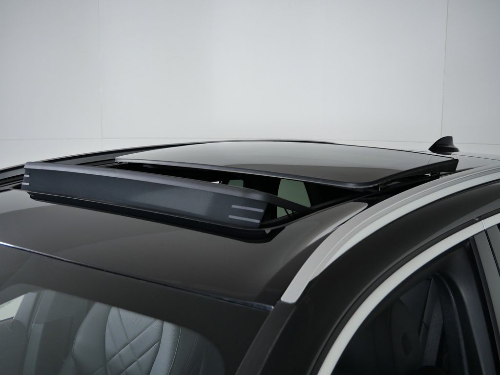 Thumbnail: 2023 BMW X5 - 25