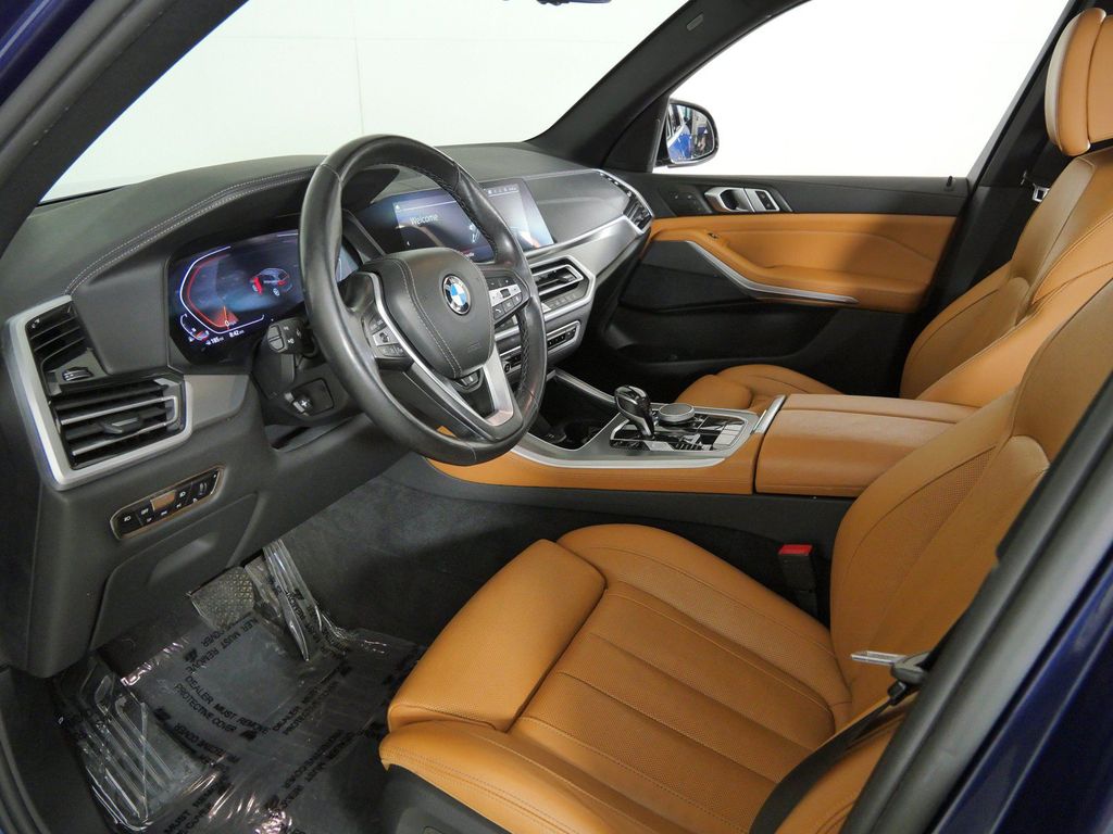 Thumbnail: 2021 BMW X5 - 37