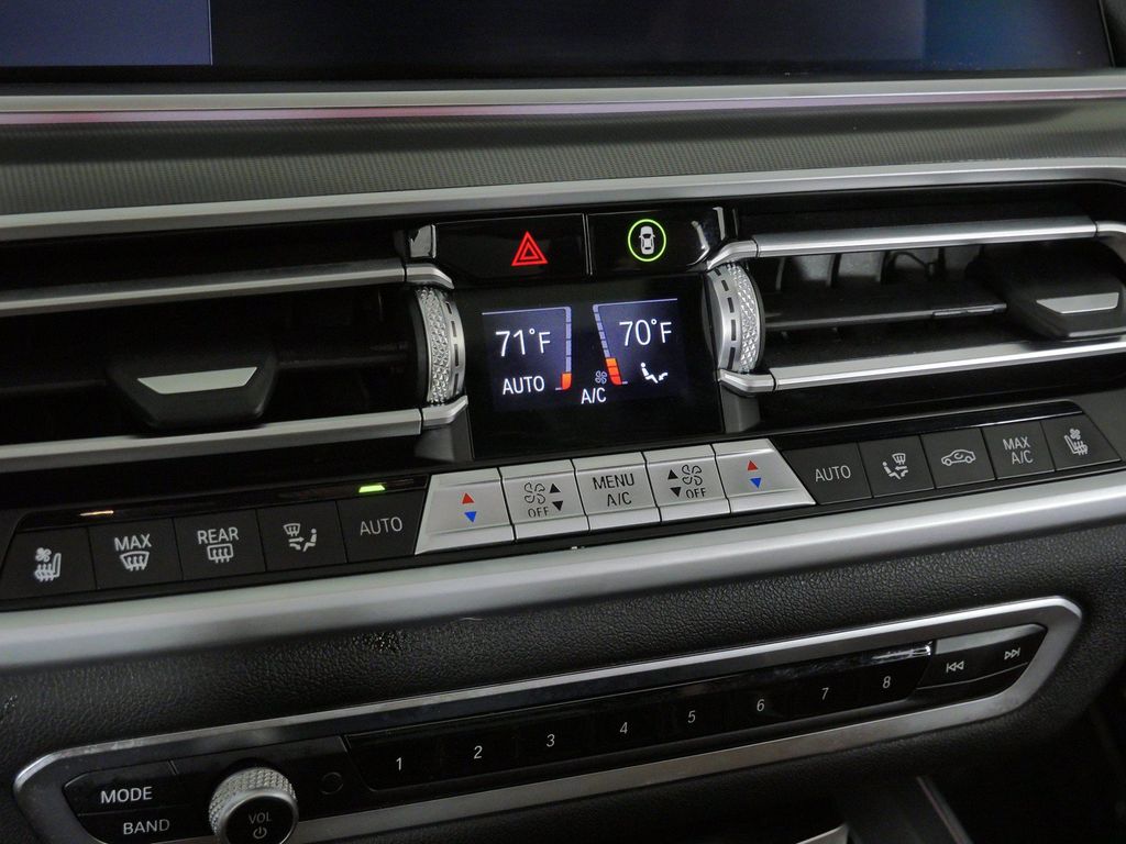 Thumbnail: 2021 BMW X5 - 47