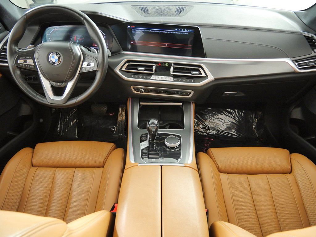 Thumbnail: 2021 BMW X5 - 2