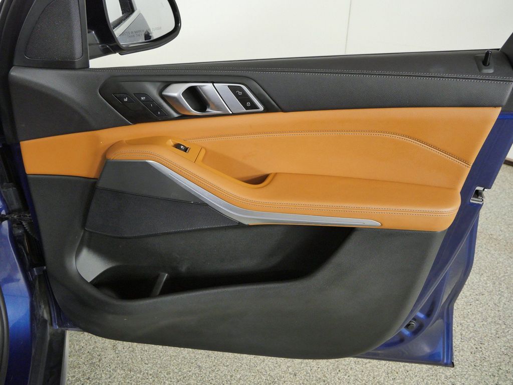 Thumbnail: 2021 BMW X5 - 26