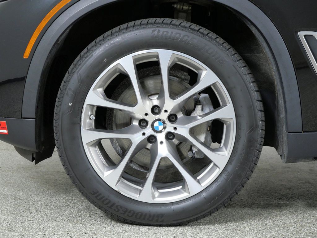 Thumbnail: 2019 BMW X5 - 8