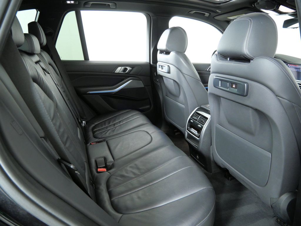 Thumbnail: 2019 BMW X5 - 11