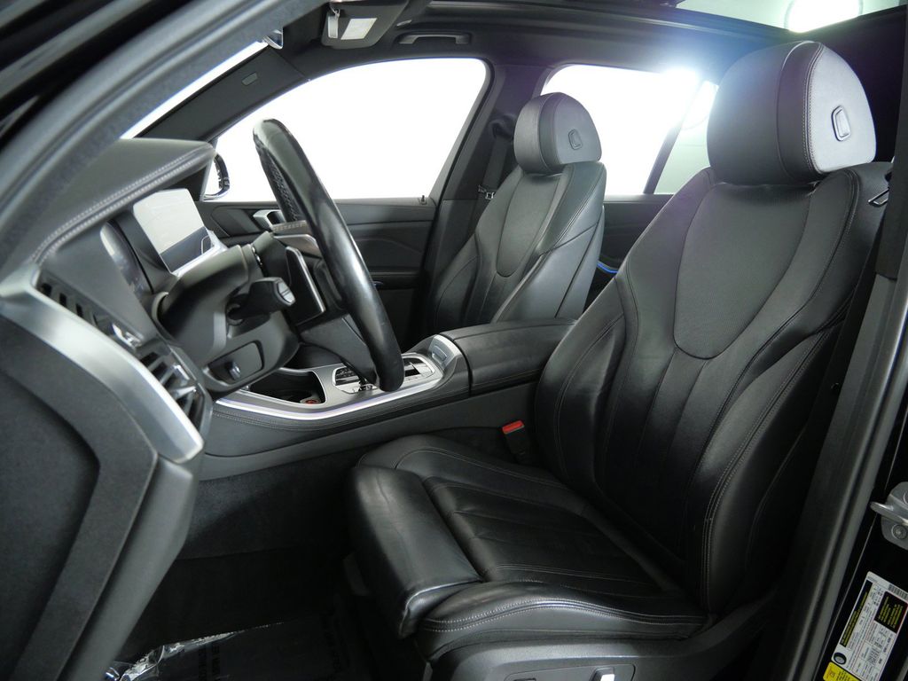 Thumbnail: 2019 BMW X5 - 35