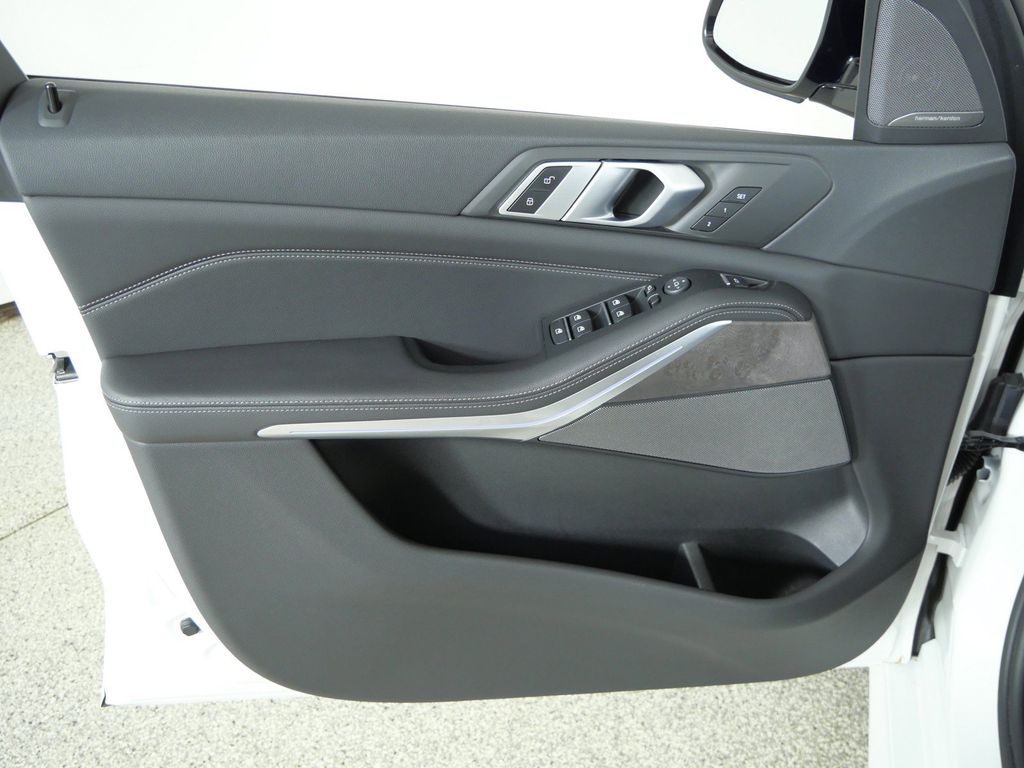 Thumbnail: 2019 BMW X5 - 38