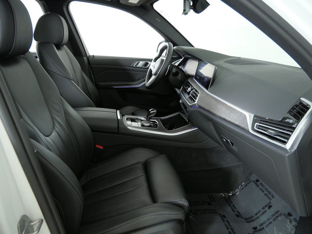 Thumbnail: 2019 BMW X5 - 9
