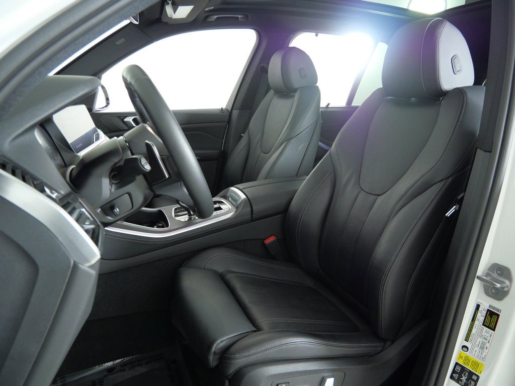 Thumbnail: 2019 BMW X5 - 40
