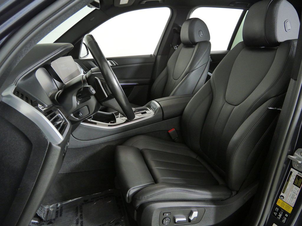 Thumbnail: 2019 BMW X5 - 40