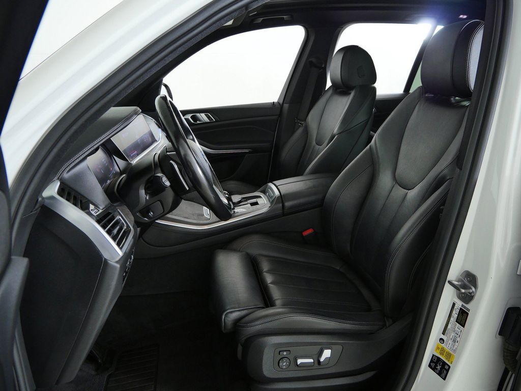 Thumbnail: 2019 BMW X5 - 37