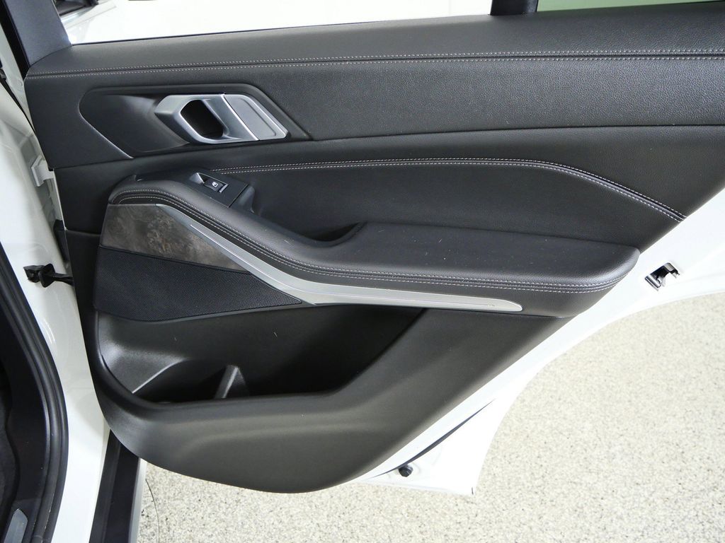 Thumbnail: 2019 BMW X5 - 31