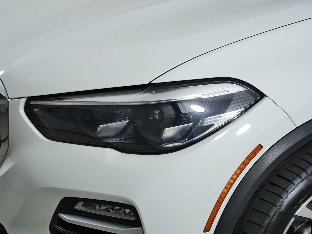 Thumbnail: 2019 BMW X5 - 18