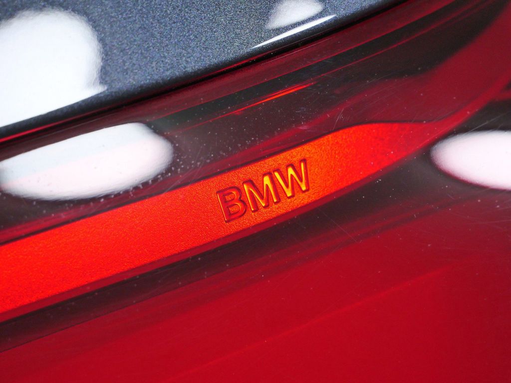 Thumbnail: 2022 BMW X7 - 28
