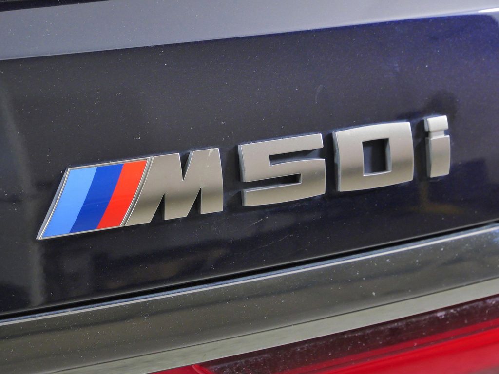 Thumbnail: 2021 BMW X7 - 22