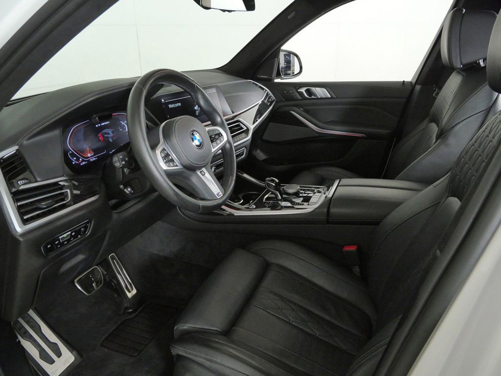 Thumbnail: 2022 BMW X7 - 40