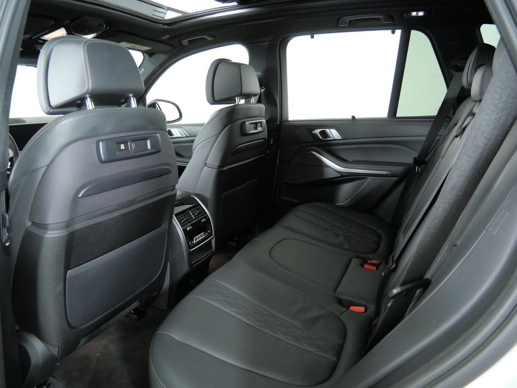 Thumbnail: 2019 BMW X5 - 36