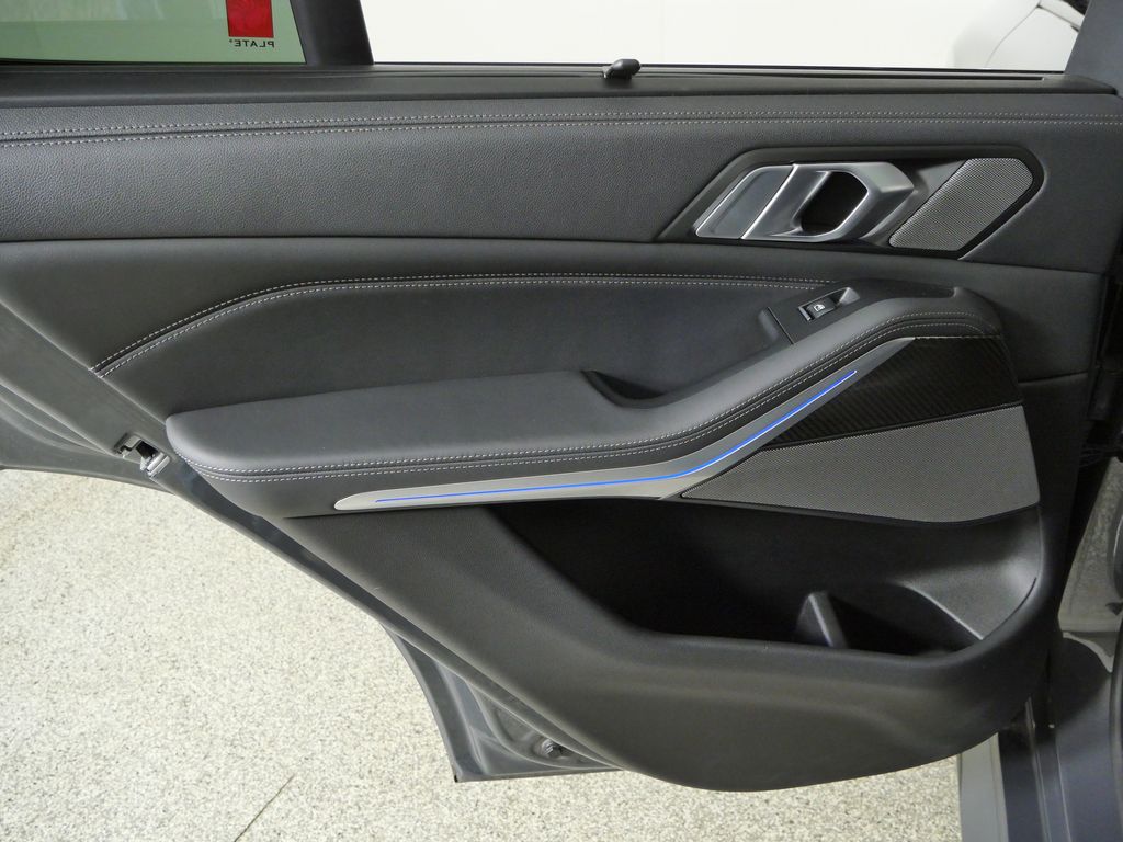 Thumbnail: 2022 BMW X5 - 36