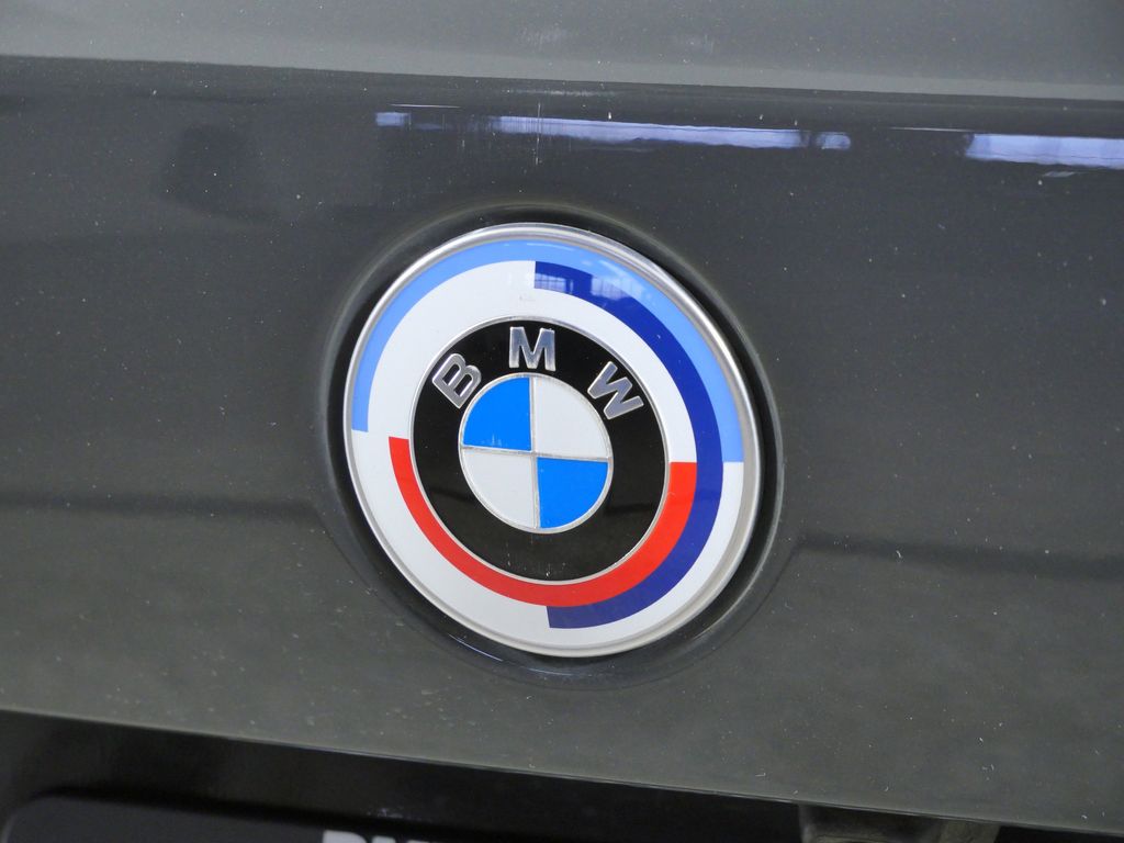 Thumbnail: 2022 BMW X5 - 22