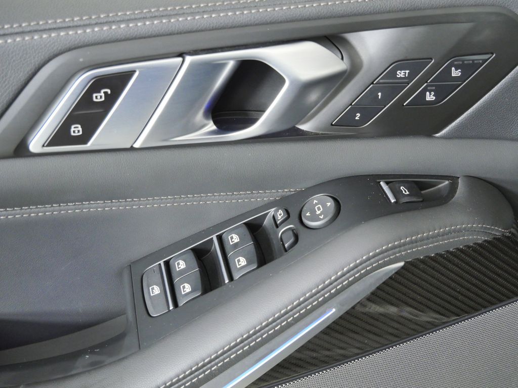 Thumbnail: 2022 BMW X5 - 42