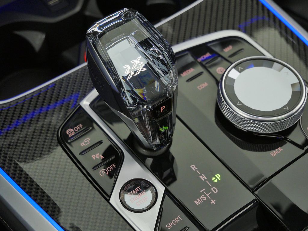 Thumbnail: 2022 BMW X5 - 13