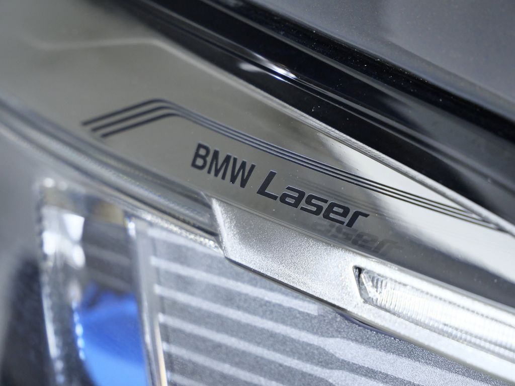 Thumbnail: 2023 BMW X5 - 7