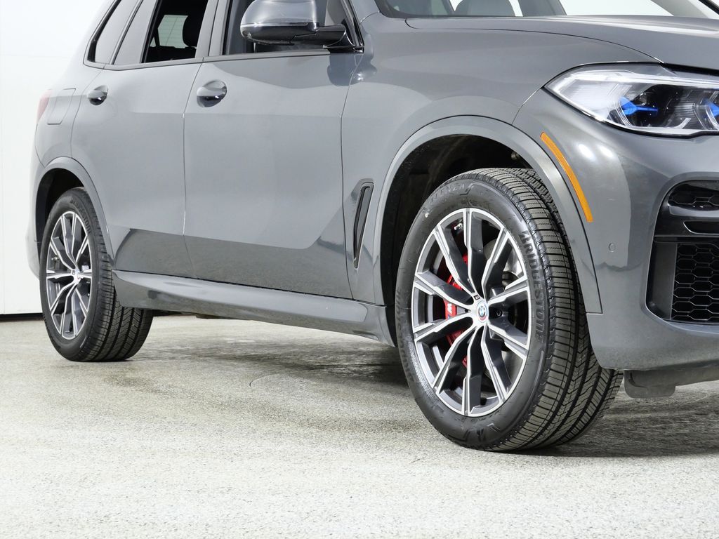 Thumbnail: 2023 BMW X5 - 8