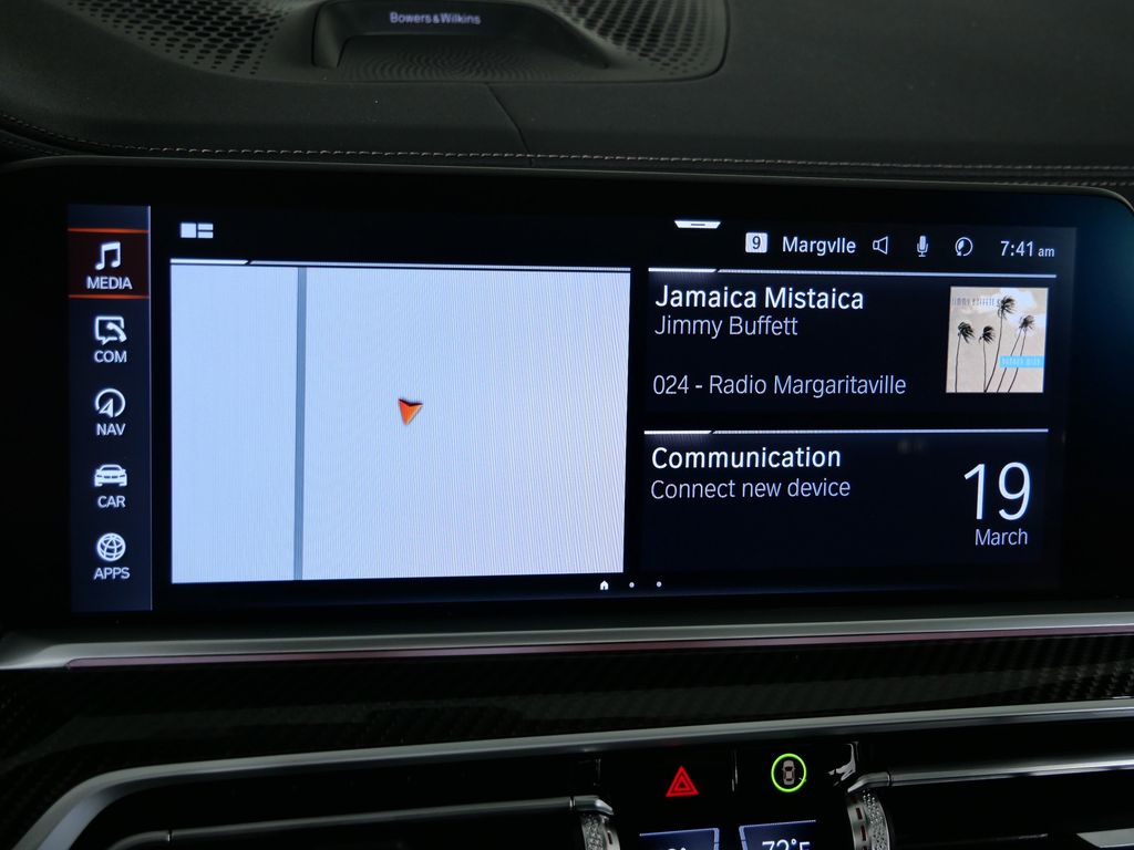 Thumbnail: 2023 BMW X5 - 12