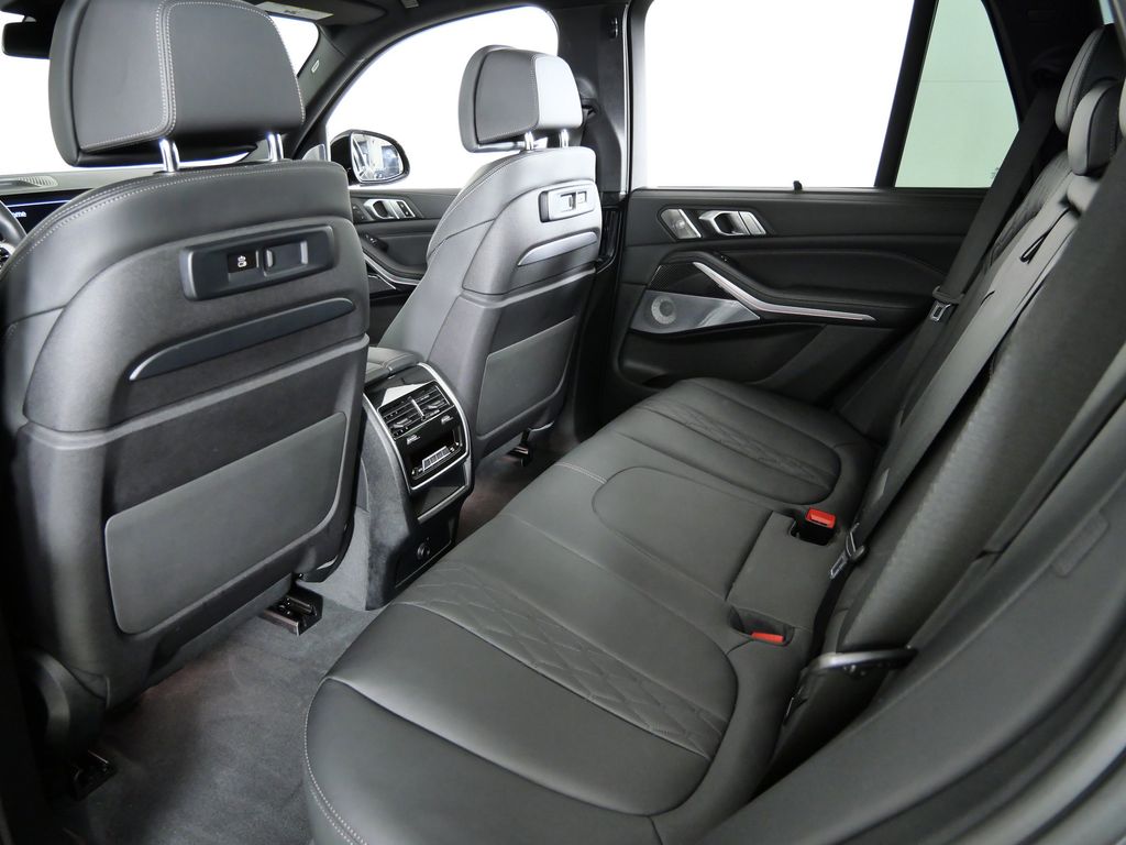 Thumbnail: 2023 BMW X5 - 36