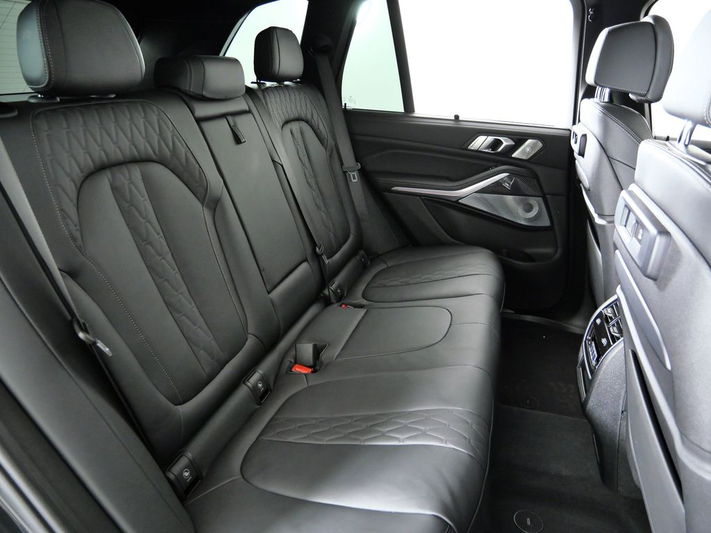 Thumbnail: 2023 BMW X5 - 33