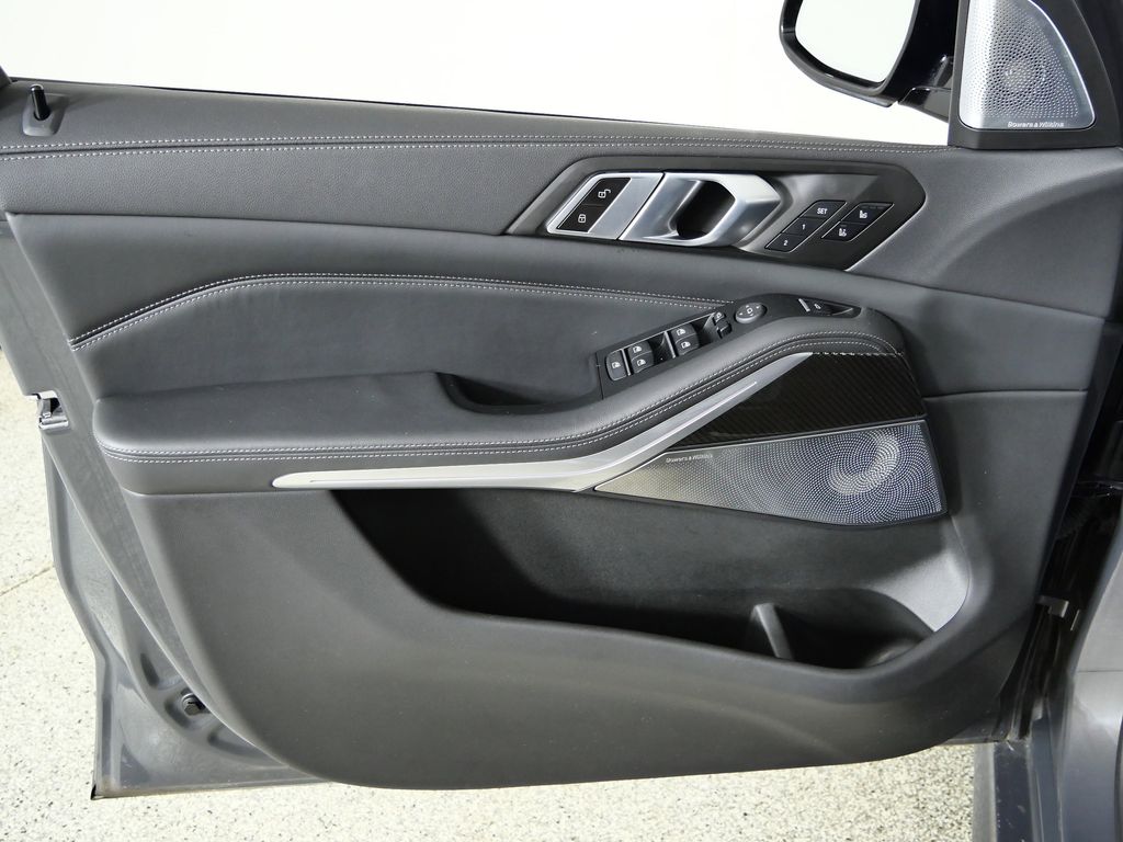 Thumbnail: 2023 BMW X5 - 38