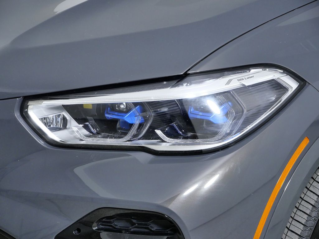 Thumbnail: 2023 BMW X5 - 17