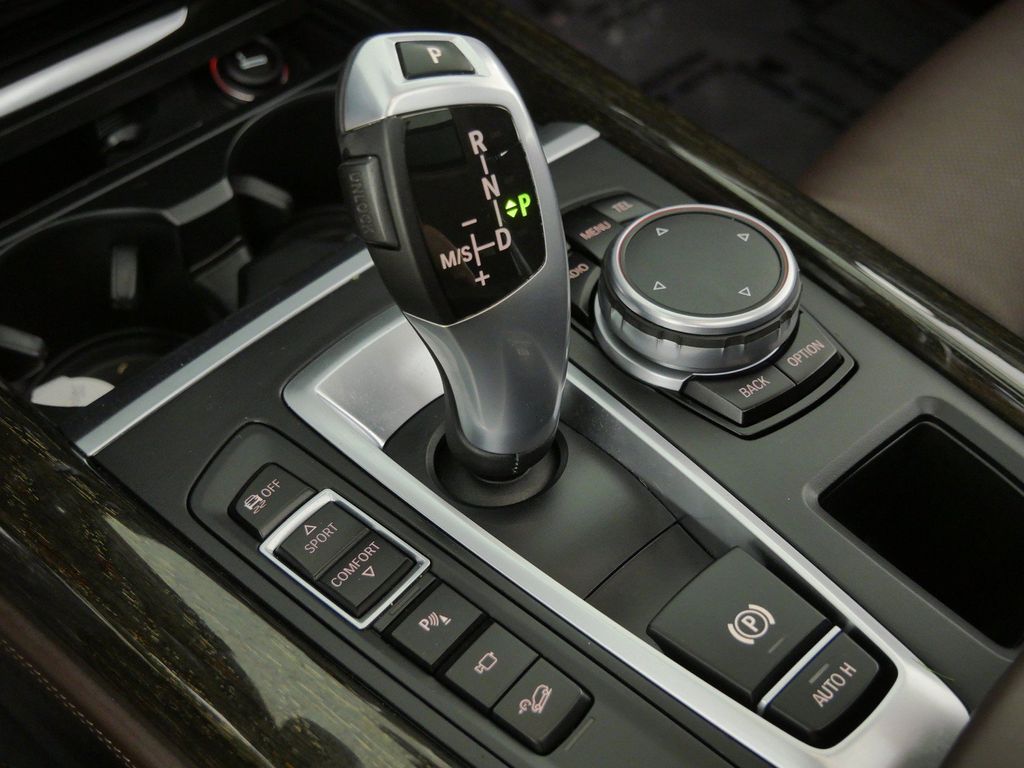 Thumbnail: 2016 BMW X5 - 14