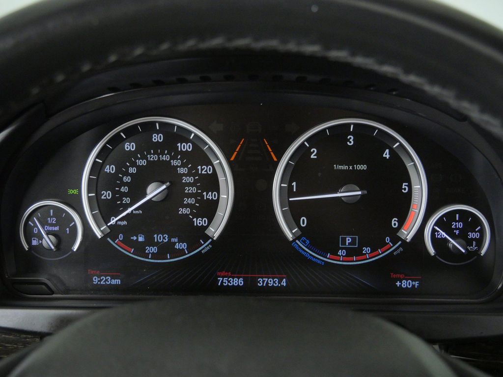 Thumbnail: 2016 BMW X5 - 15