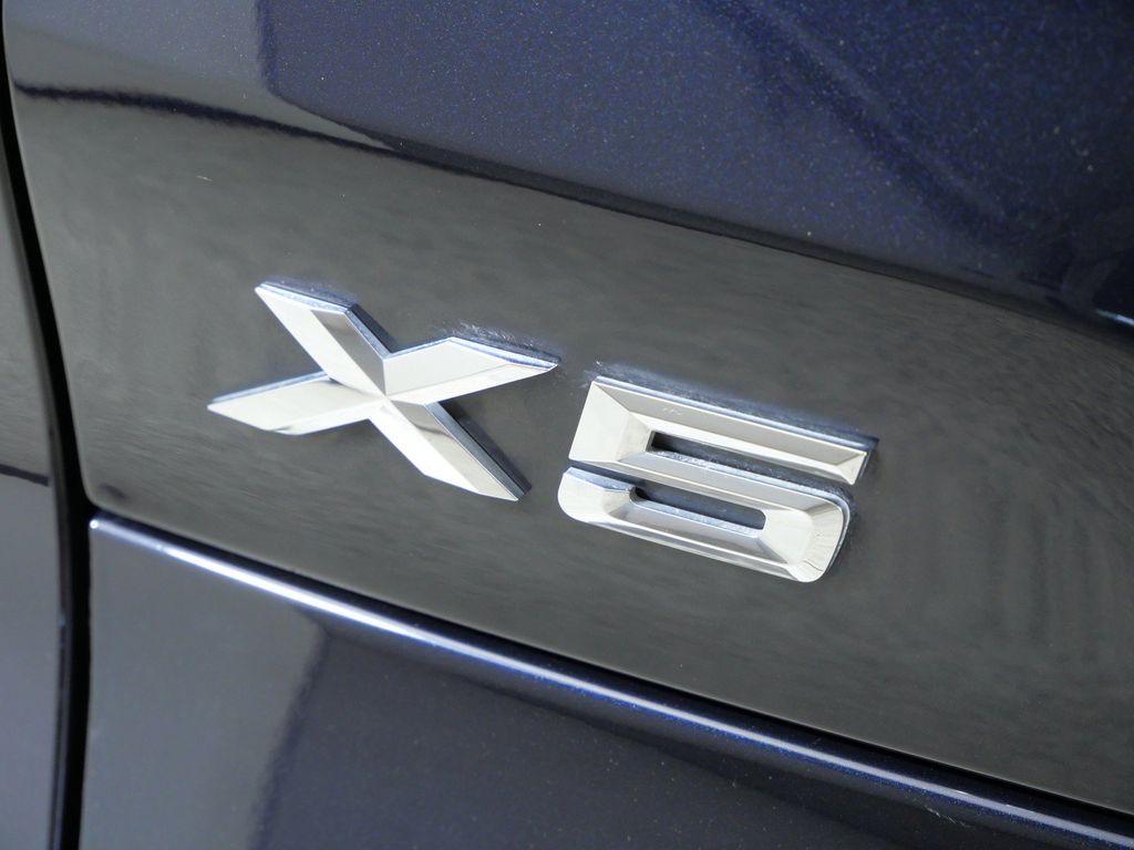 Thumbnail: 2022 BMW X5 - 24