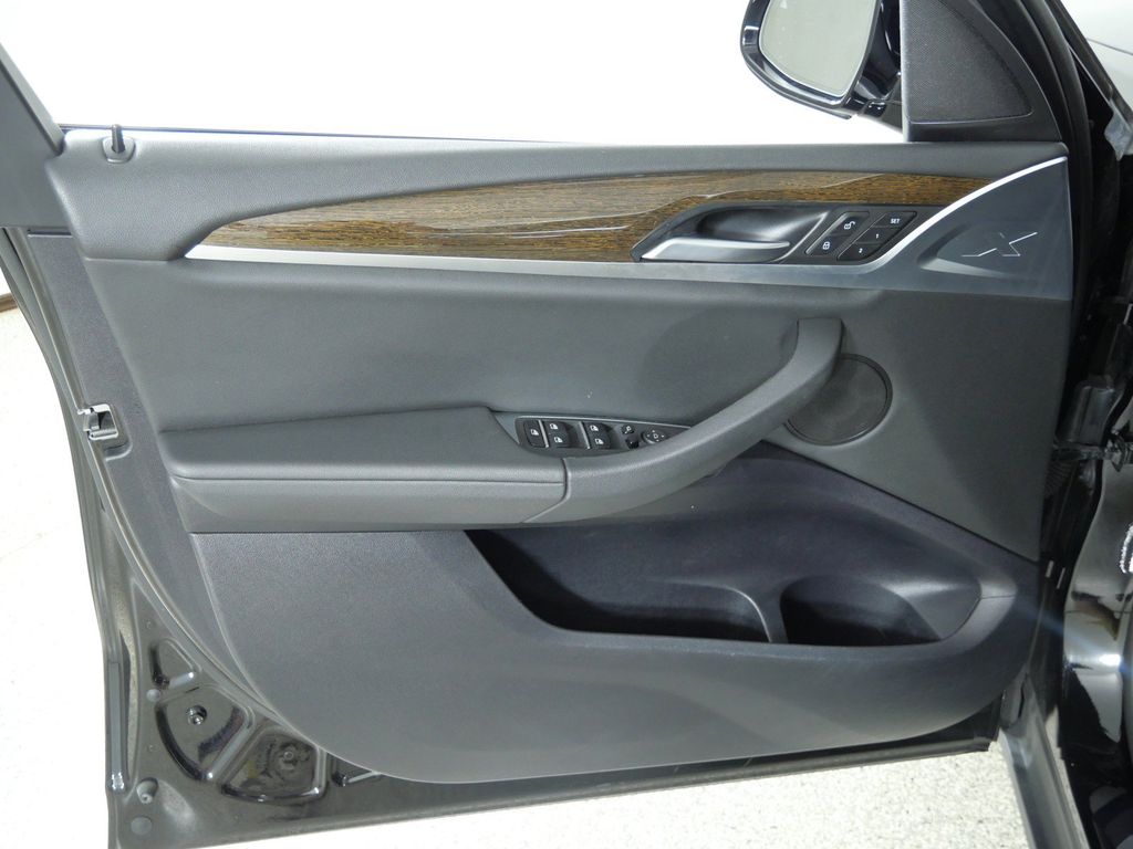 Thumbnail: 2019 BMW X3 - 36