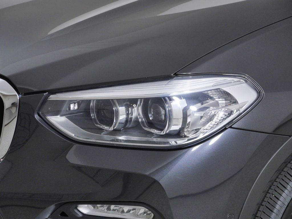 Thumbnail: 2019 BMW X3 - 17