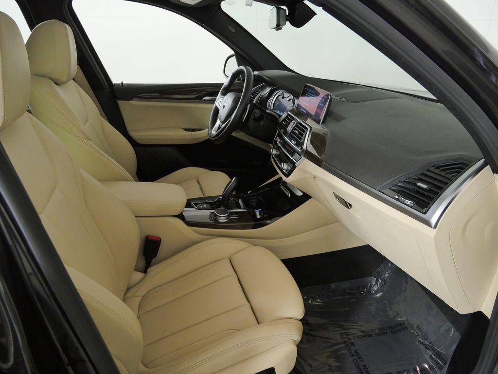 Thumbnail: 2019 BMW X3 - 9