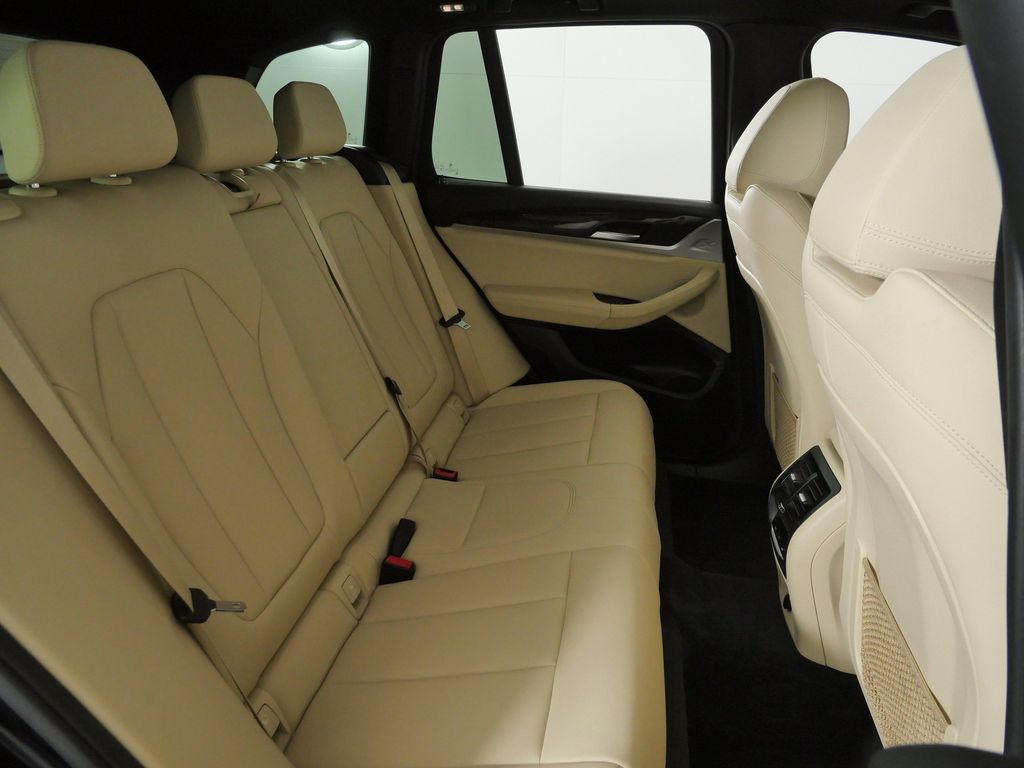 Thumbnail: 2019 BMW X3 - 32